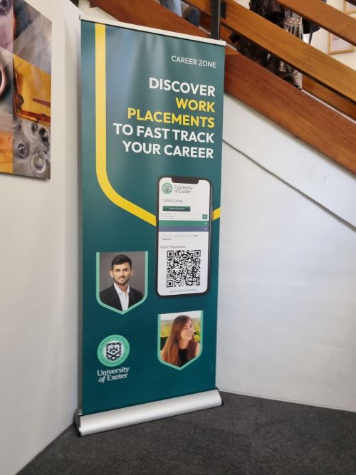 Career Zone banner advertising work placements